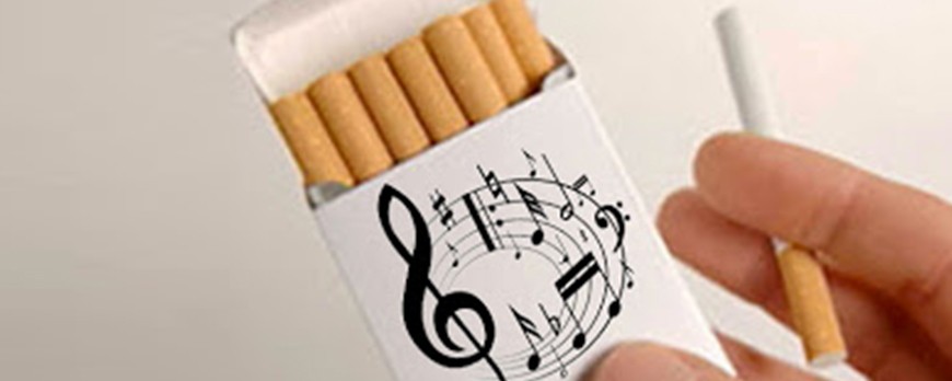 Sigarette parlanti? Arriva da Stirling il primo pacchetto di sigarette con messaggi vocali.